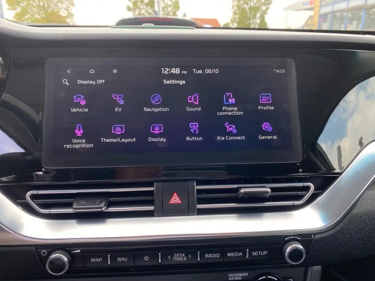 DynamicPlusLine 64 kWh | Climate control | Navigatie | Parkeercamera | Stoel + stuurverwarming | Keyless | Schuif-kanteldak | Line assist |
