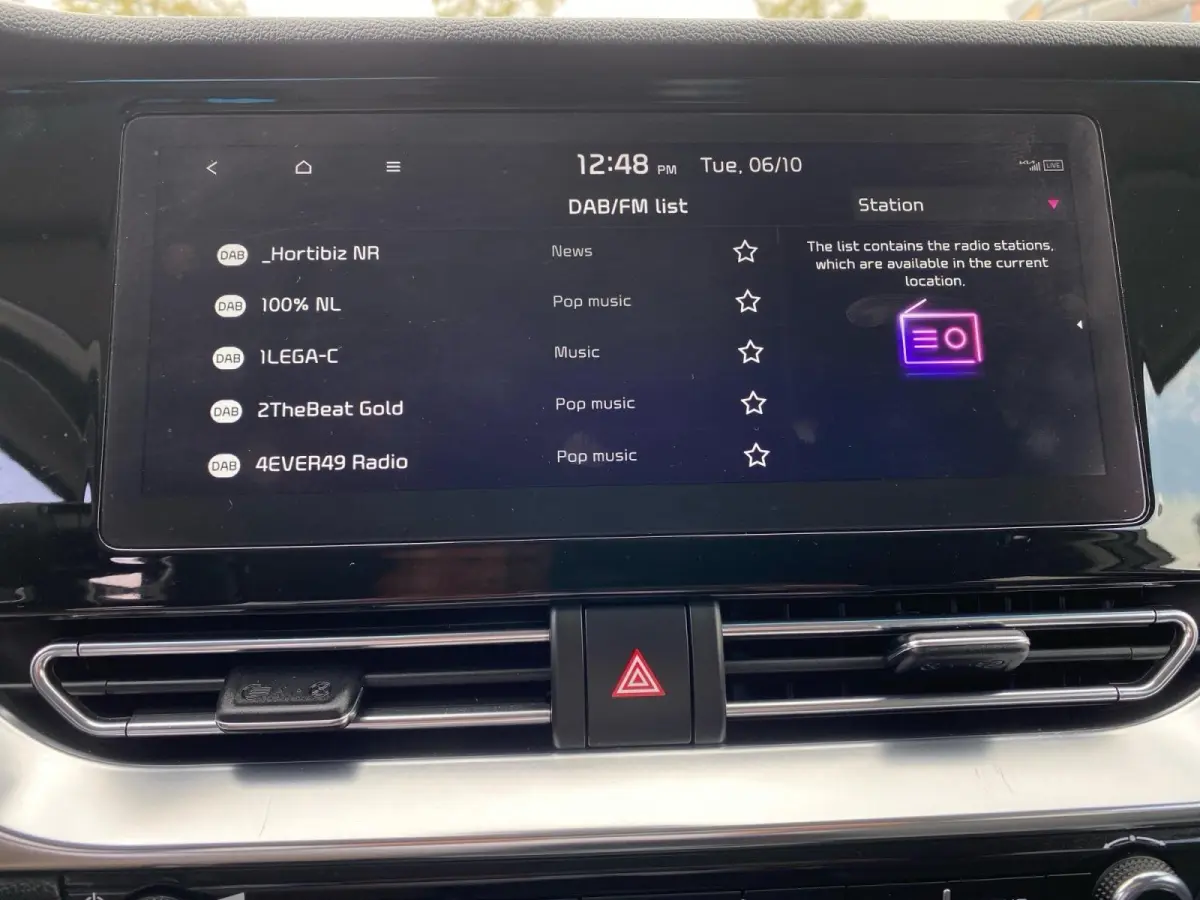 DynamicPlusLine 64 kWh | Climate control | Navigatie | Parkeercamera | Stoel + stuurverwarming | Keyless | Schuif-kanteldak | Line assist |