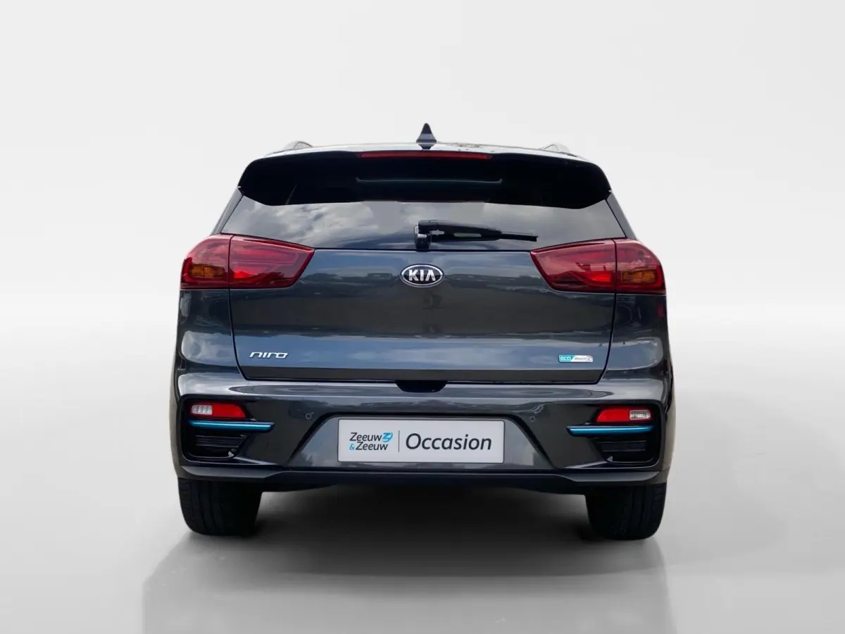 DynamicPlusLine 64 kWh | Climate control | Navigatie | Parkeercamera | Stoel + stuurverwarming | Keyless | Schuif-kanteldak | Line assist |
