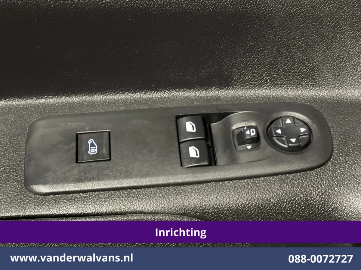 1.5 BlueHDI 102pk L1H1 inrichting Euro6 Airco | Navigatie | Apple Carplay Trekhaak, Cruisecontrol, Android Auto, Parkeersensoren