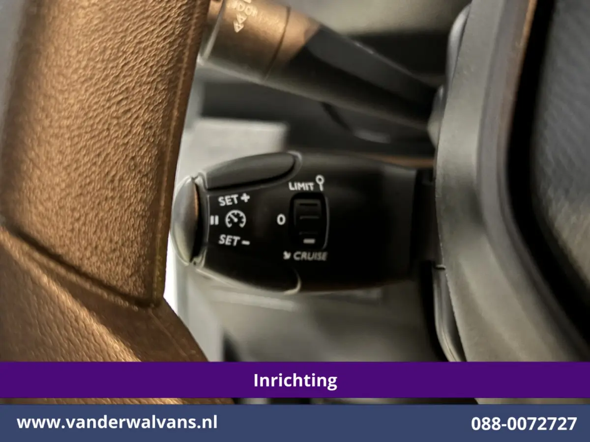 1.5 BlueHDI 102pk L1H1 inrichting Euro6 Airco | Navigatie | Apple Carplay Trekhaak, Cruisecontrol, Android Auto, Parkeersensoren