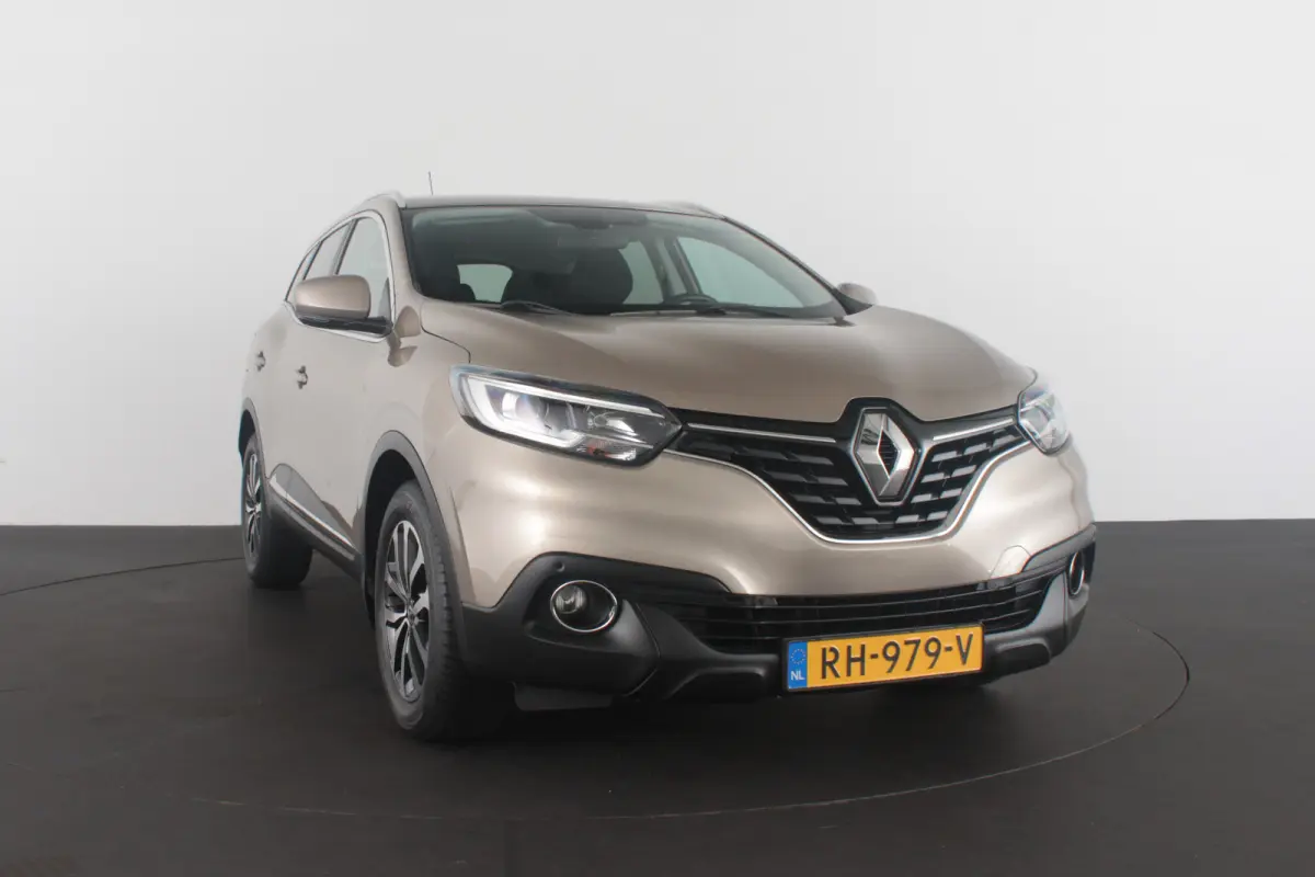 1.2 TCe Limited > Automaat/Trekhaak/all season banden/Apple Carplay/Android Auto