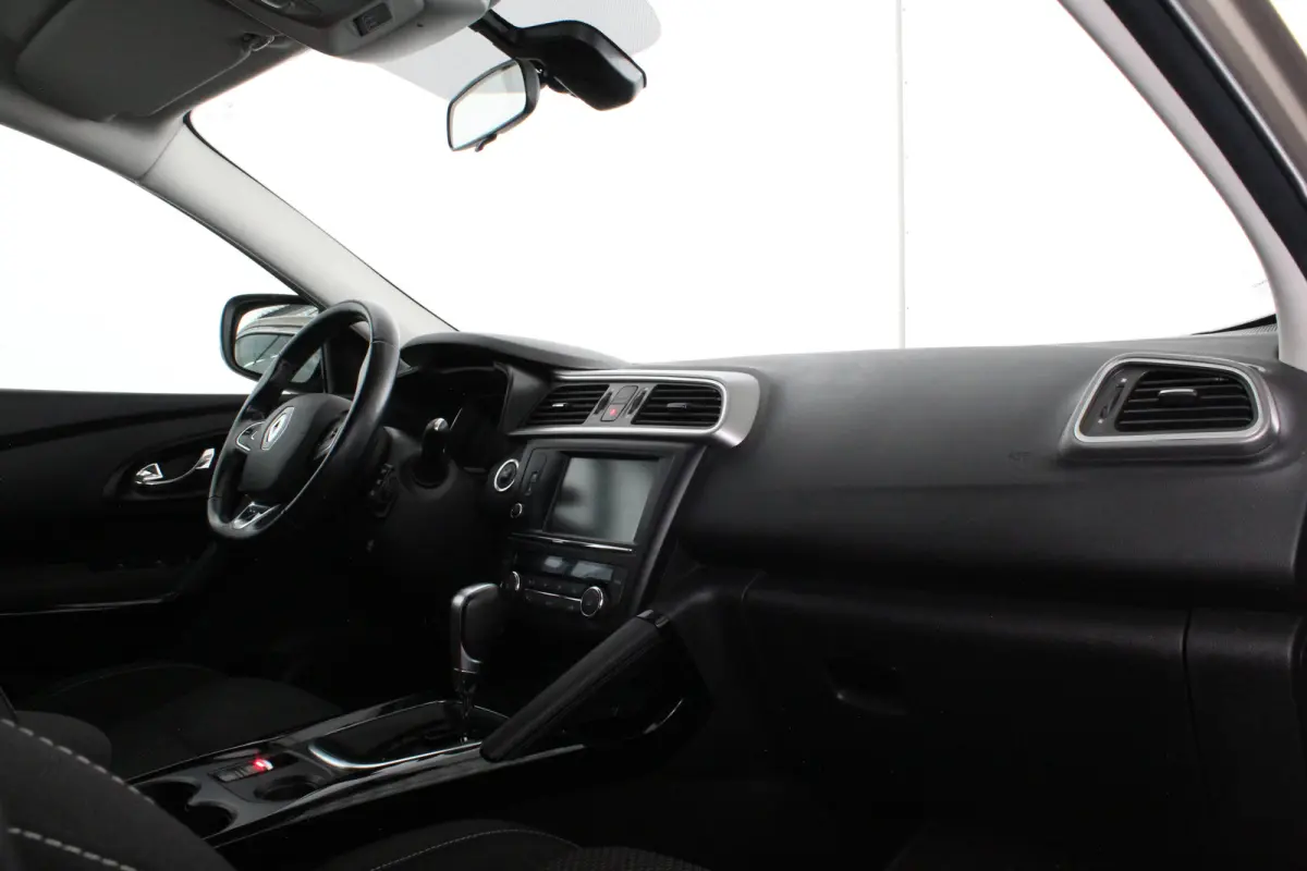 1.2 TCe Limited > Automaat/Trekhaak/all season banden/Apple Carplay/Android Auto