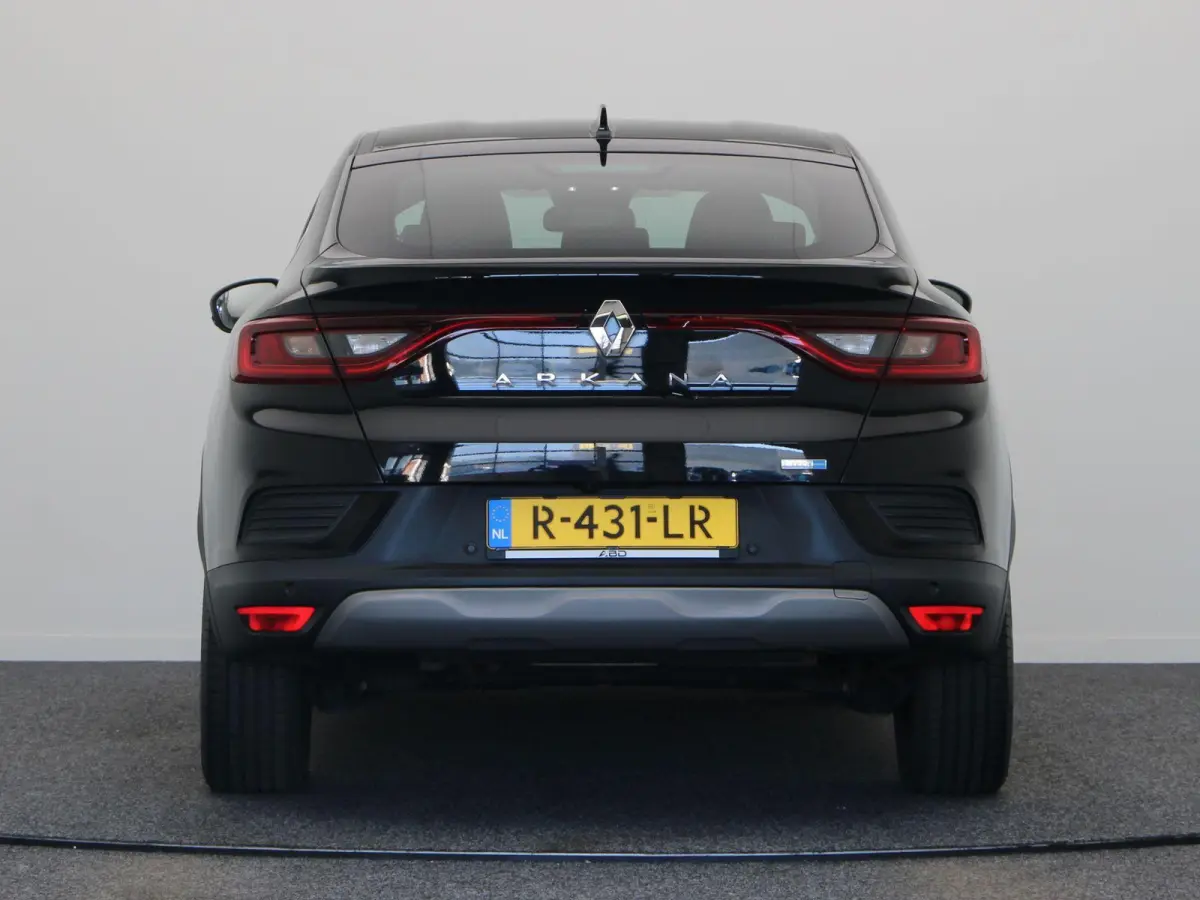 E-Tech Hybrid 145pk Intens | 1e eigenaar! | ABD Dealer onderhouden | Adaptive cruise control | Groot infotainment scherm | Half leder | Ledverlichting |