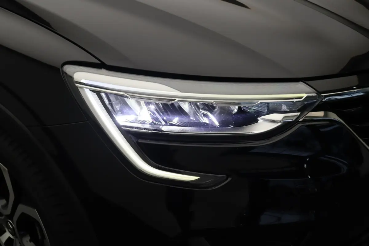 E-Tech Hybrid 145pk Intens | 1e eigenaar! | ABD Dealer onderhouden | Adaptive cruise control | Groot infotainment scherm | Half leder | Ledverlichting |