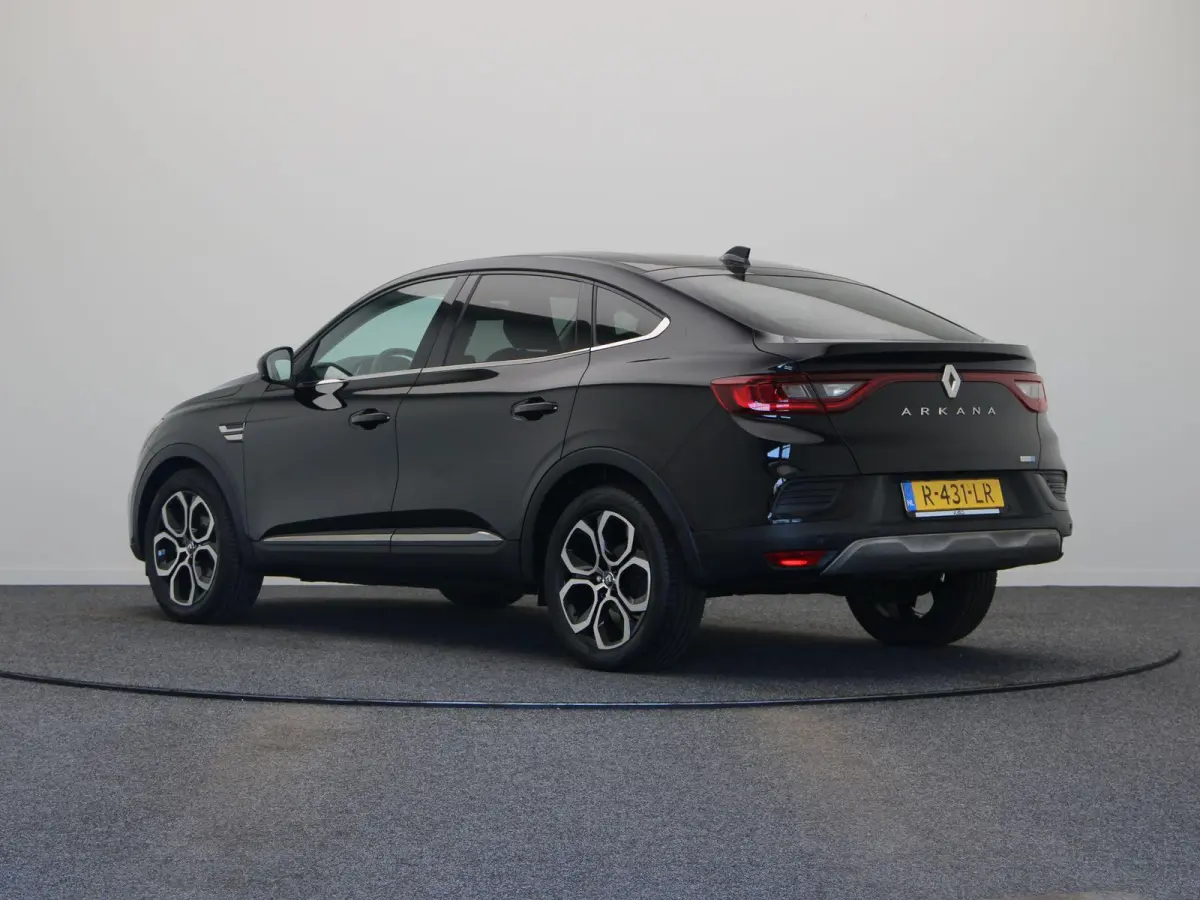 E-Tech Hybrid 145pk Intens | 1e eigenaar! | ABD Dealer onderhouden | Adaptive cruise control | Groot infotainment scherm | Half leder | Ledverlichting |