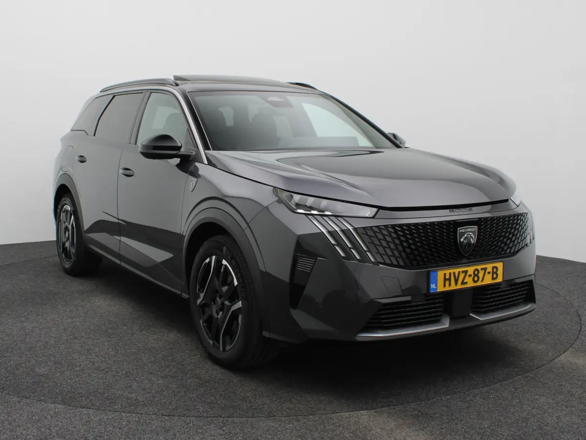1.6 Plug-in Hybrid 195 GT 7p | Panoramadak | Parkeersensoren Voor en Achter | Camera | Trekhaak Afneembaar | Apple Carplay/Android Auto | Elektrische Kofferklep