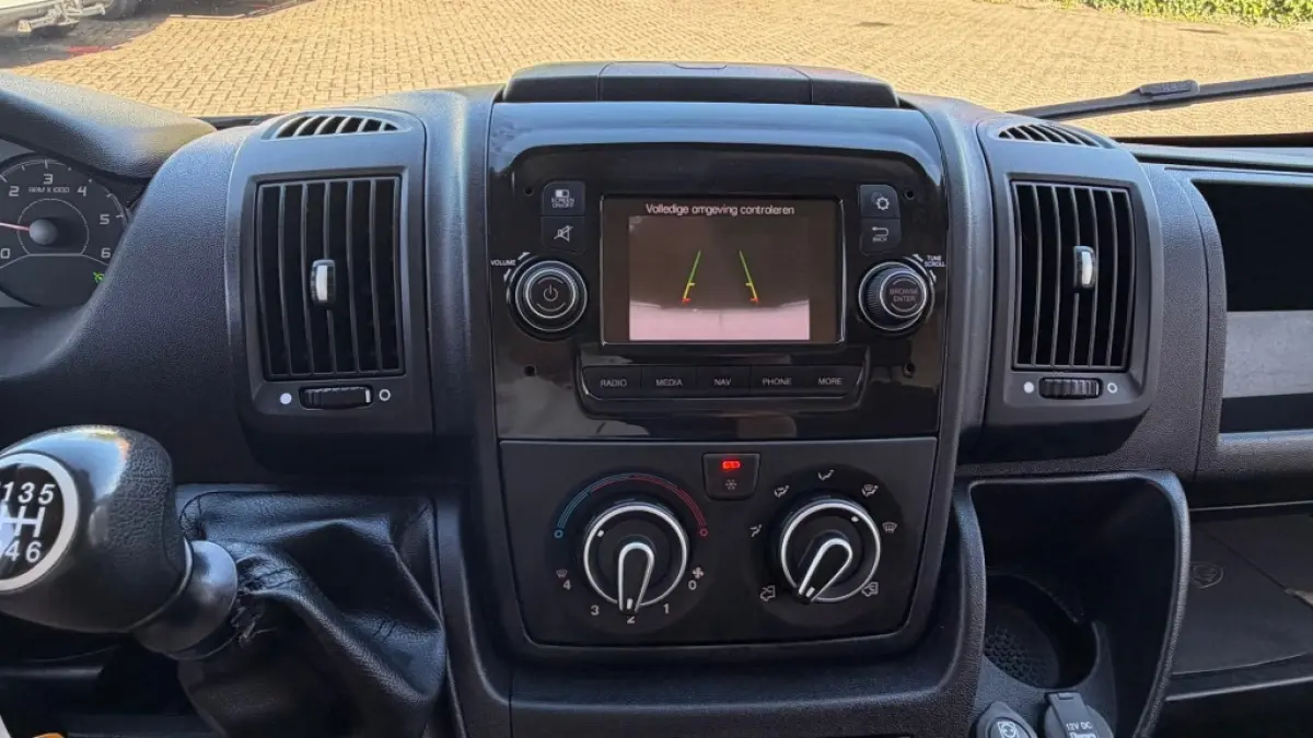 2.2 HDI 88KW 120PK L2H2 EURO 6 AIRCO/ CRUISE CONTROL/ NAVIGATIE/ CAMERA/ DUBBELE SCHUIFDEUR/ 100% DEALERONDERHOUDEN