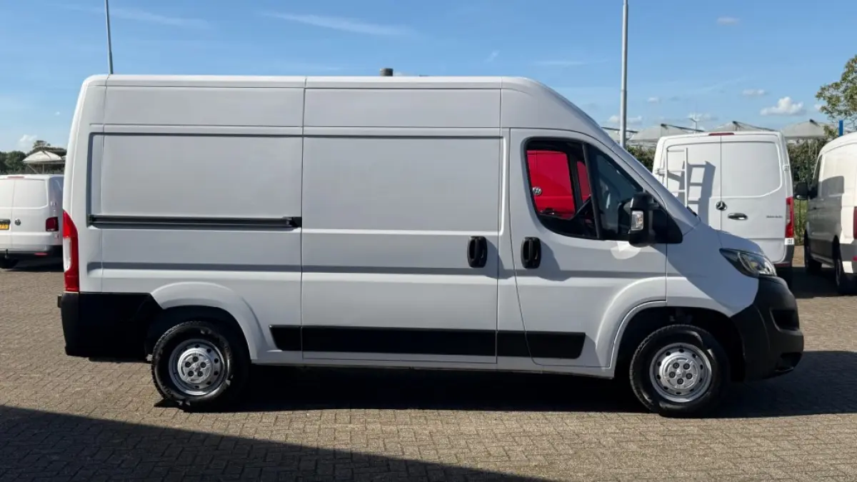2.2 HDI 88KW 120PK L2H2 EURO 6 AIRCO/ CRUISE CONTROL/ NAVIGATIE/ CAMERA/ DUBBELE SCHUIFDEUR/ 100% DEALERONDERHOUDEN