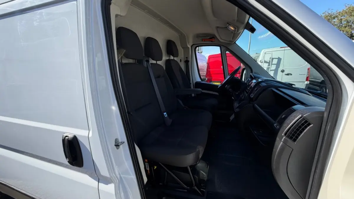 2.2 HDI 88KW 120PK L2H2 EURO 6 AIRCO/ CRUISE CONTROL/ NAVIGATIE/ CAMERA/ DUBBELE SCHUIFDEUR/ 100% DEALERONDERHOUDEN