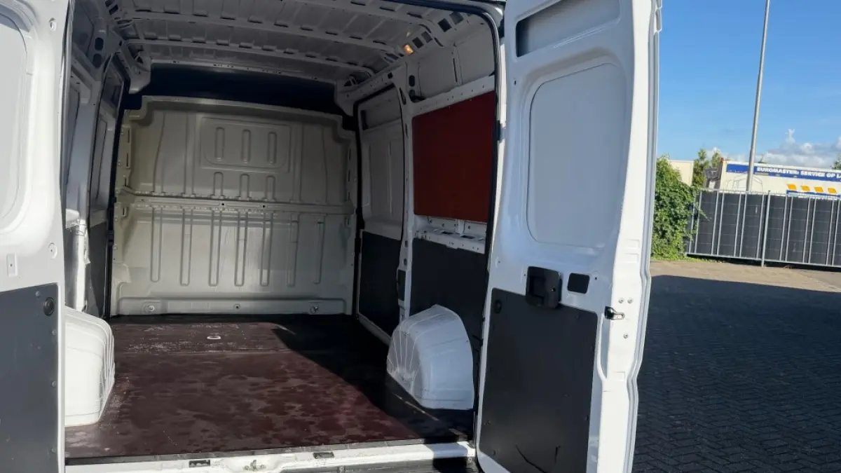 2.2 HDI 88KW 120PK L2H2 EURO 6 AIRCO/ CRUISE CONTROL/ NAVIGATIE/ CAMERA/ DUBBELE SCHUIFDEUR/ 100% DEALERONDERHOUDEN