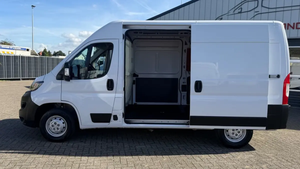 2.2 HDI 88KW 120PK L2H2 EURO 6 AIRCO/ CRUISE CONTROL/ NAVIGATIE/ CAMERA/ DUBBELE SCHUIFDEUR/ 100% DEALERONDERHOUDEN
