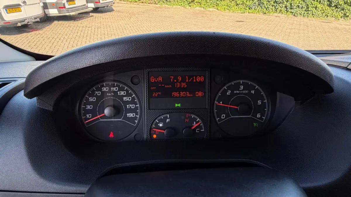 2.2 HDI 88KW 120PK L2H2 EURO 6 AIRCO/ CRUISE CONTROL/ NAVIGATIE/ CAMERA/ DUBBELE SCHUIFDEUR/ 100% DEALERONDERHOUDEN