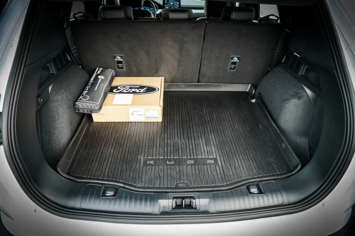 2.5 PHEV Titanium X | B&O | LED | 33.475 Km! | Winter-Pakket | Camera
