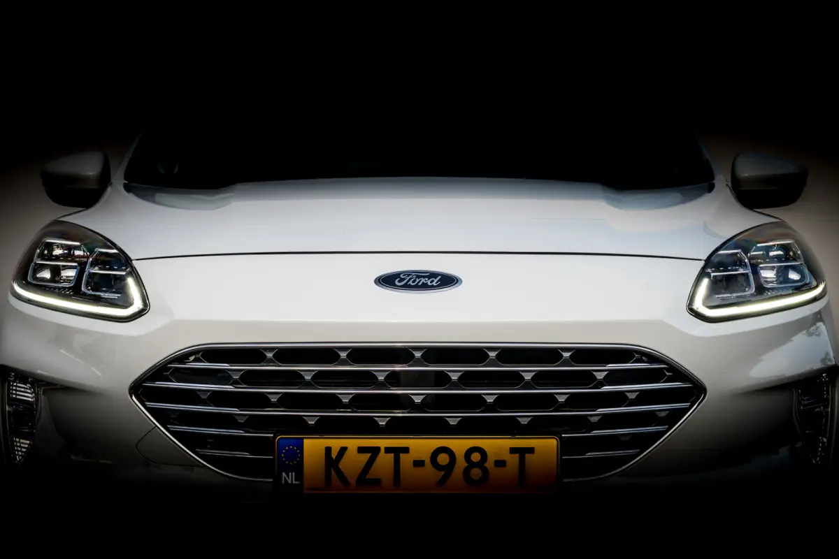 2.5 PHEV Titanium X | B&O | LED | 33.475 Km! | Winter-Pakket | Camera