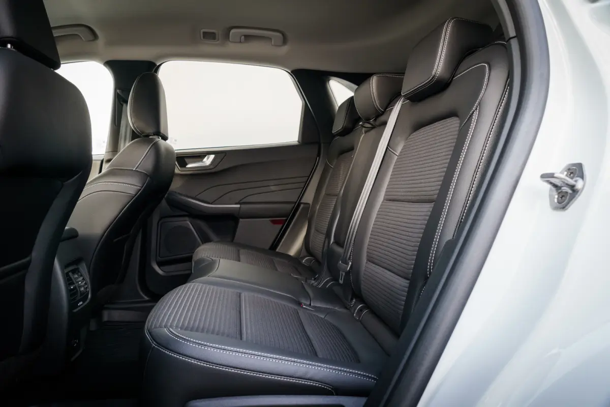 2.5 PHEV Titanium X | B&O | LED | 33.475 Km! | Winter-Pakket | Camera