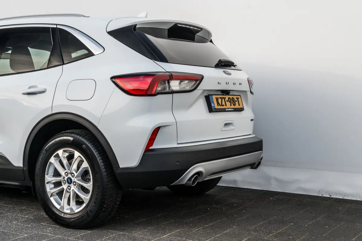 2.5 PHEV Titanium X | B&O | LED | 33.475 Km! | Winter-Pakket | Camera