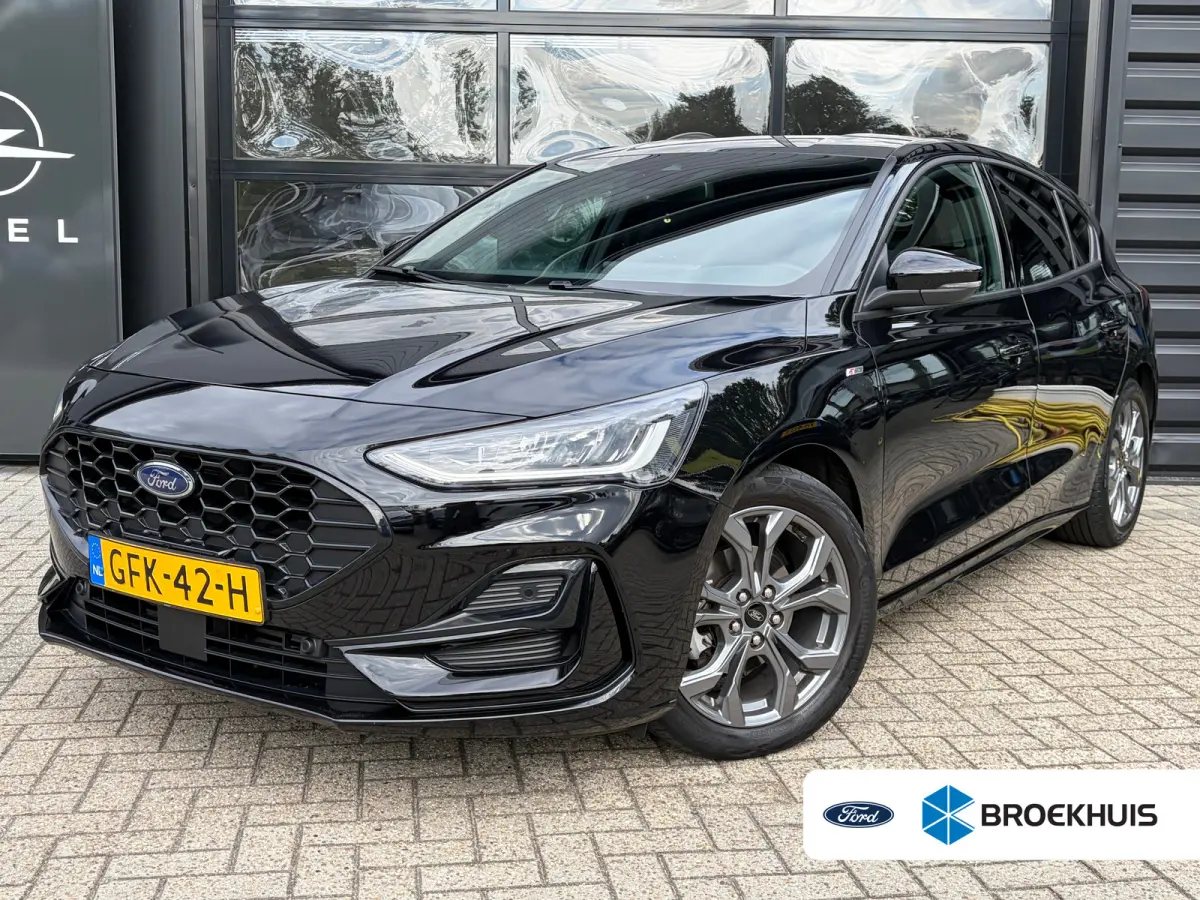 1.0 Hybrid 125 PK ST Line | STUUR, STOEL EN VOORRUITVERWARMING| FULL LED| NAVIGATIE + APPLE CARPLAY/ANDROID AUTO| PARKEERSENSOREN V+A| KEYLESS START| NEDERLANDSE AUTO| EERSTE EIGENAAR| DEALE
