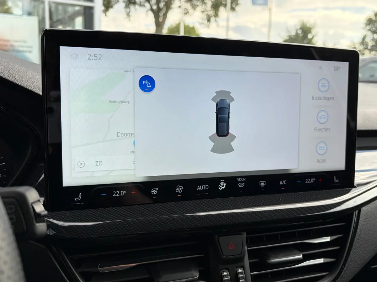 1.0 Hybrid 125 PK ST Line | STUUR, STOEL EN VOORRUITVERWARMING| FULL LED| NAVIGATIE + APPLE CARPLAY/ANDROID AUTO| PARKEERSENSOREN V+A| KEYLESS START| NEDERLANDSE AUTO| EERSTE EIGENAAR| DEALE