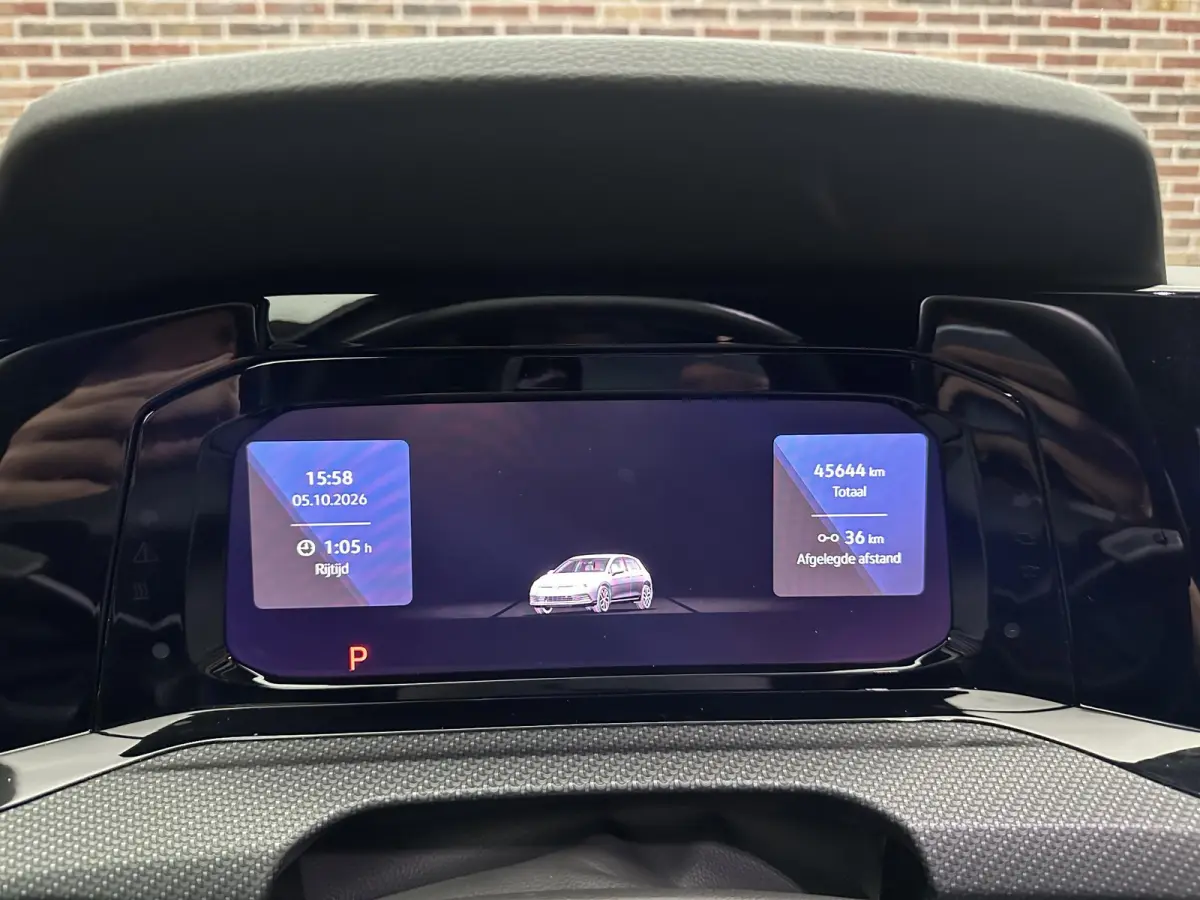 1.5 eTSI R-Line Pano| Harman Kardon| Head up