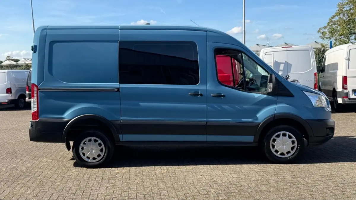 2.0 TDCI 96KW 131PK L2H2 AIRCO/ CRUISE CONTROL/ NAVIGATIE/ TREKHAAK/ 100% DEALERONDERHOUDEN