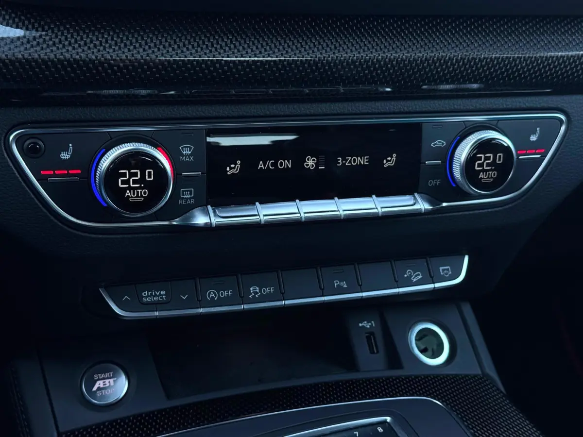 3.0 TFSI SQ5 ABT quattro Pro Line Plus Vol | Panorama | Head-Up | B&O | Massage stoelen | Memory seats | 360 Camera voor |