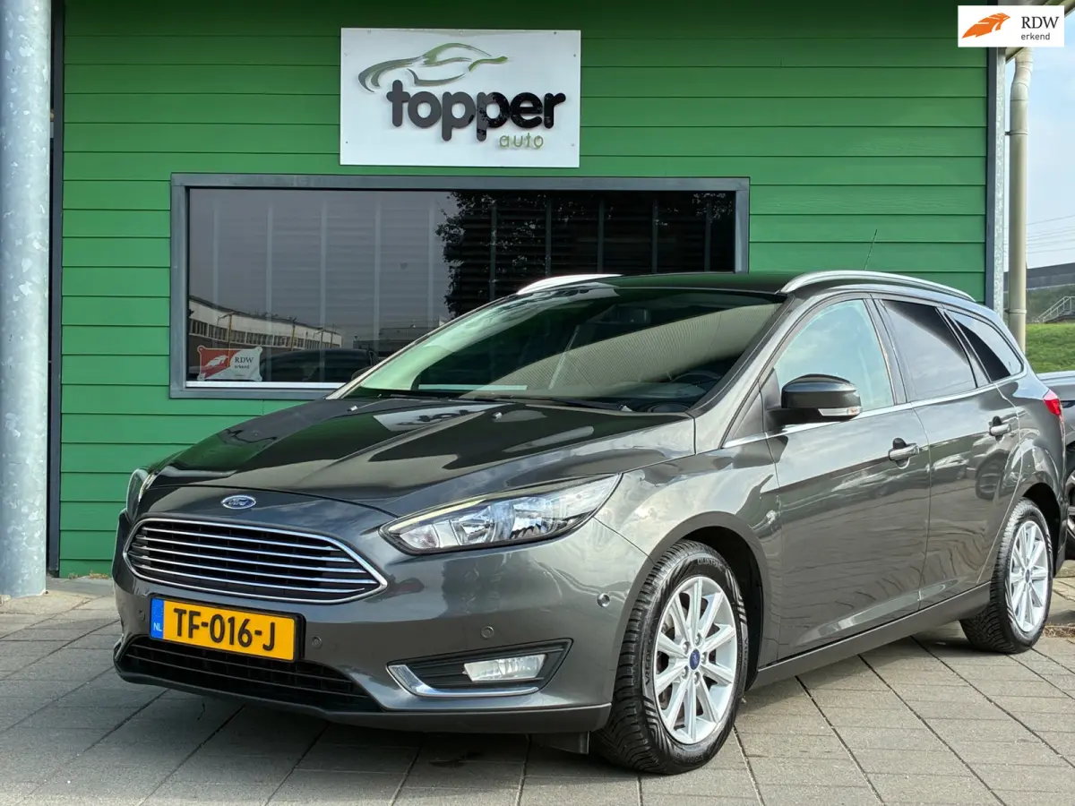 1.0 Titanium|Automaat|D-riem v.v.|Navigatie|Climatronic|CruiseControl|PDC|Trekhaak|