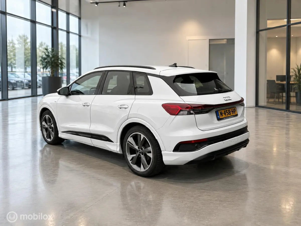 40 Launch edition S Competition 77 kWh | SOH 90% | 20" | SPORTSTOELEN | CAMERA | LEDER