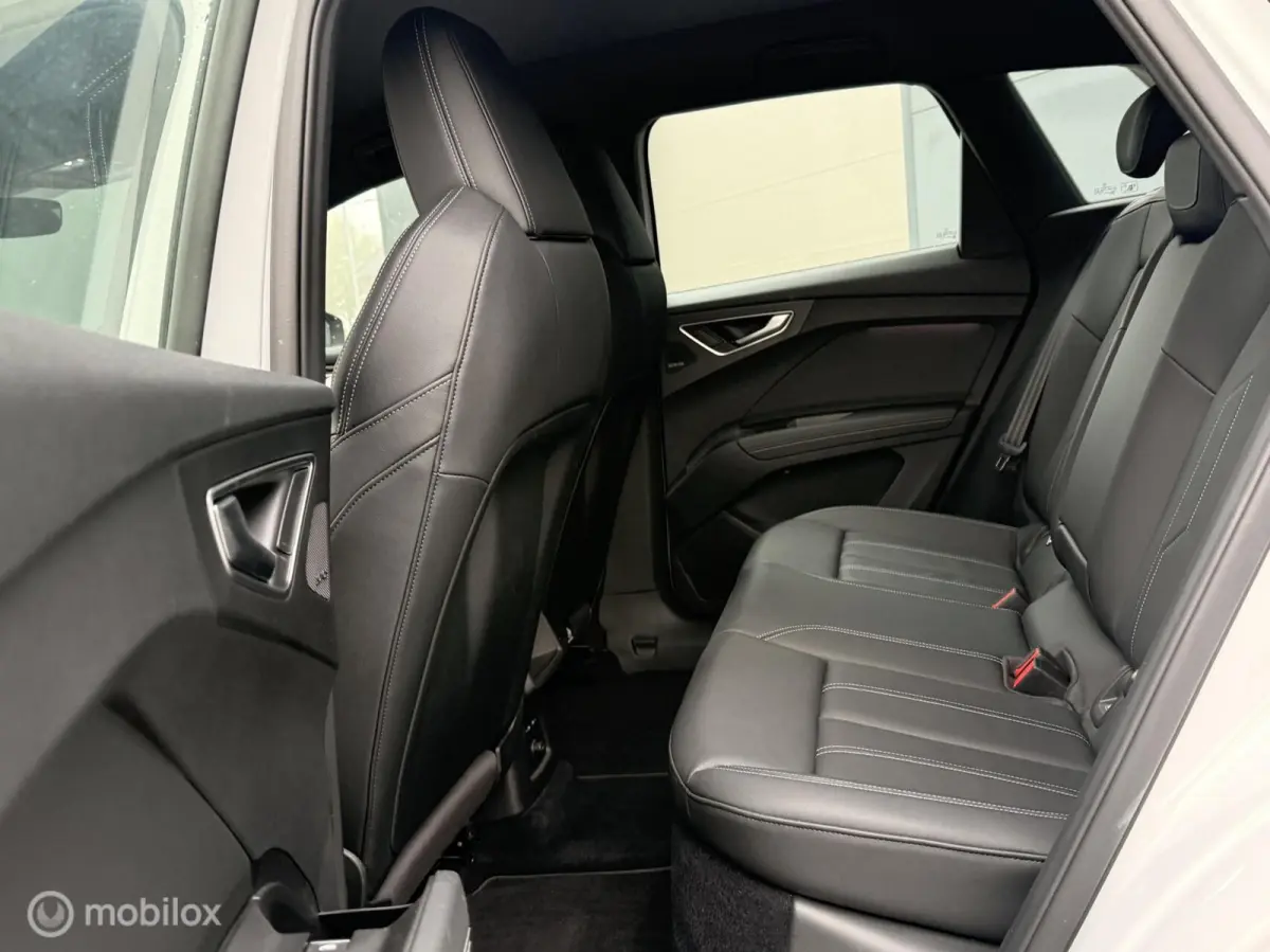 40 Launch edition S Competition 77 kWh | SOH 90% | 20" | SPORTSTOELEN | CAMERA | LEDER