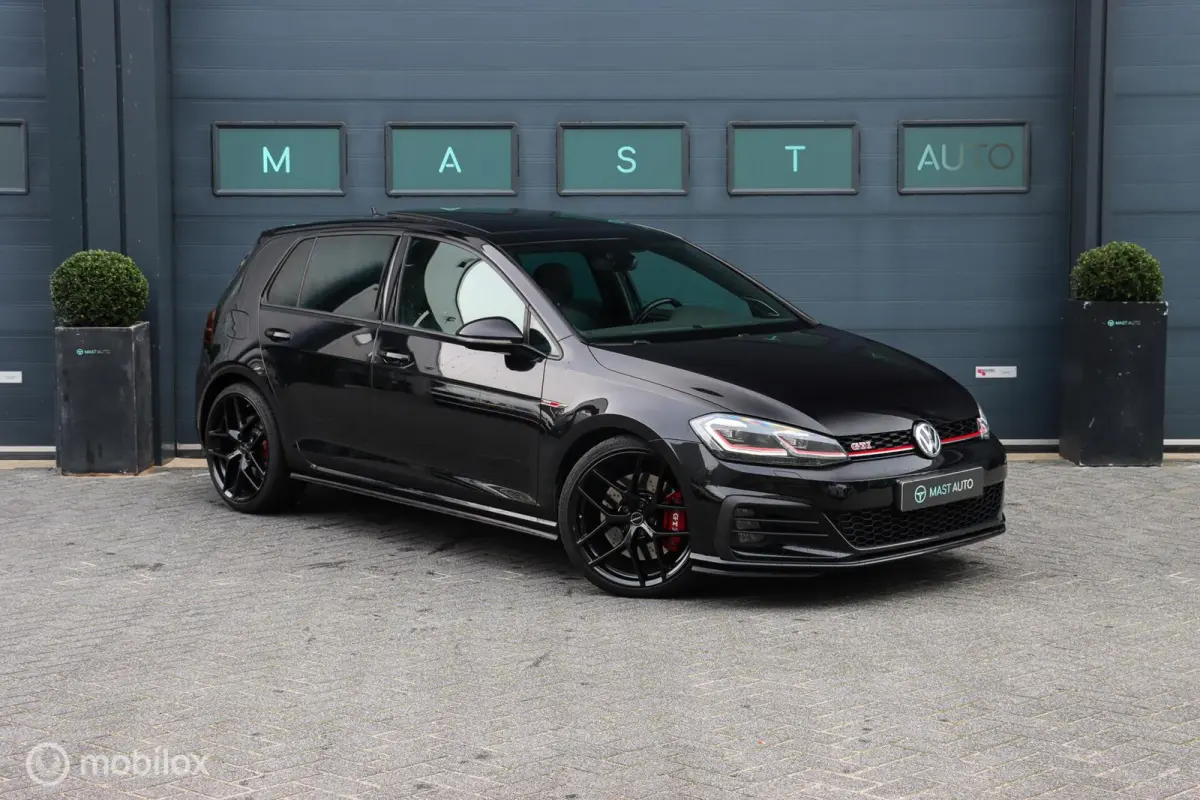 2.0 TSI GTI Performance|LEDER|PANO|DYNAUDIO|CAMERA|KEYLESS|ACC