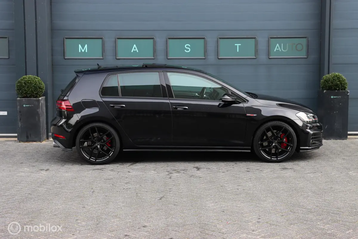 2.0 TSI GTI Performance|LEDER|PANO|DYNAUDIO|CAMERA|KEYLESS|ACC
