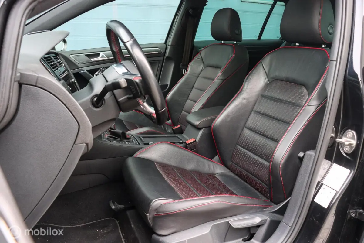 2.0 TSI GTI Performance|LEDER|PANO|DYNAUDIO|CAMERA|KEYLESS|ACC