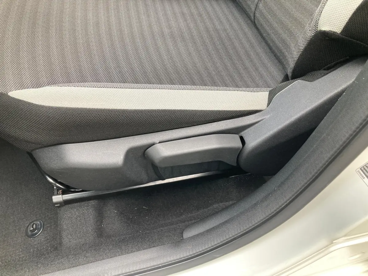 1.0 VVT-i X-Play | 2019 | 233.000 KM | Airco | Multimedia | APK 09-2027