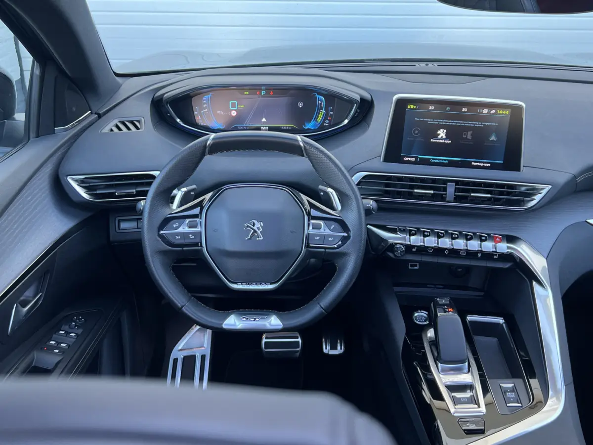 1.6 HYbrid4 300 GT | Pano | Leder | Memory | Camera