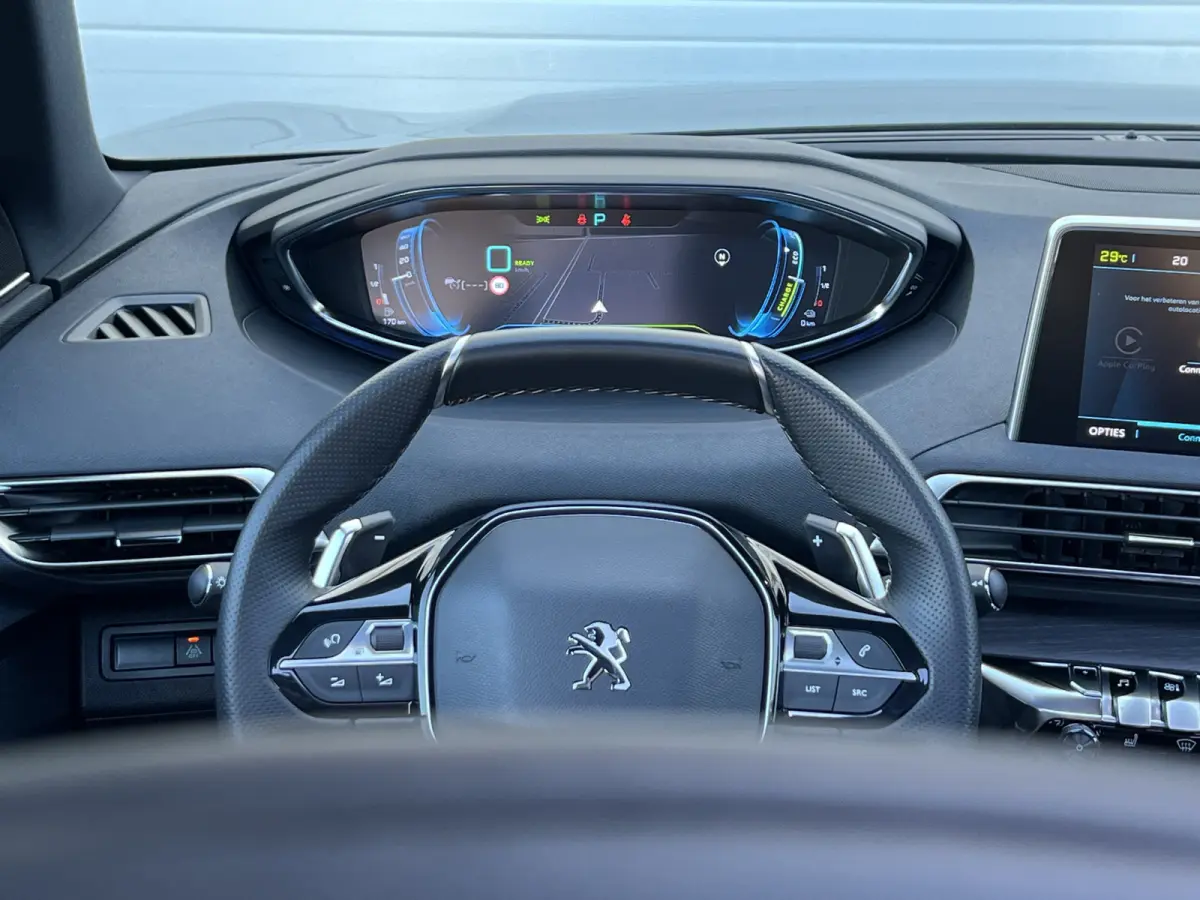 1.6 HYbrid4 300 GT | Pano | Leder | Memory | Camera