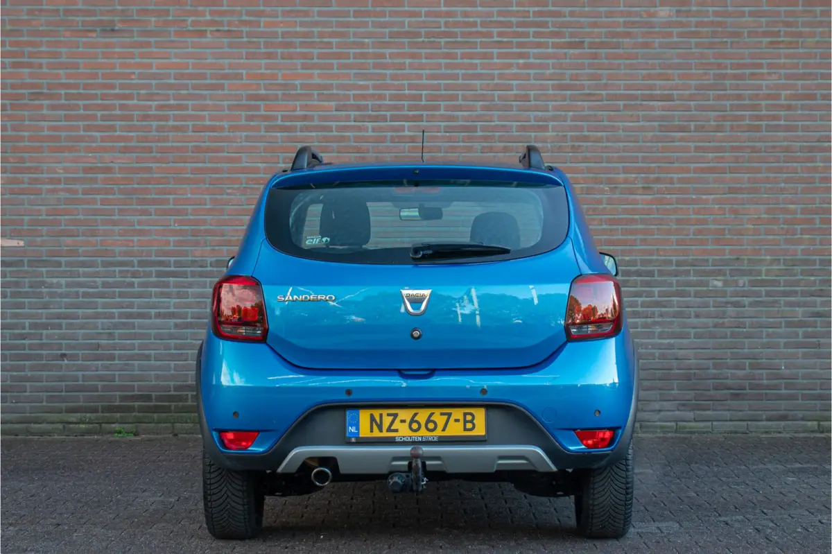 0.9 TCe Easy-R Lauréate, 64.000km NAP, DAB+, Trekhaak, Navigatie, PDC, Bullbar, Cruise control.