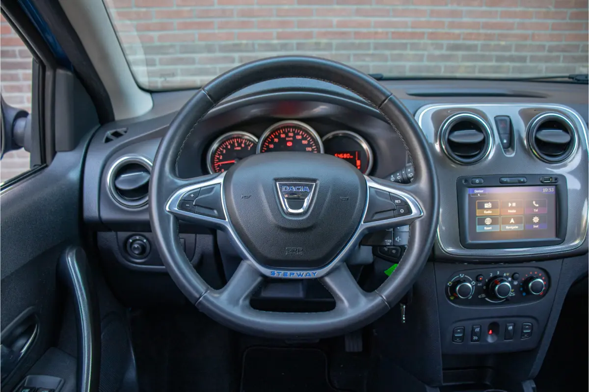 0.9 TCe Easy-R Lauréate, 64.000km NAP, DAB+, Trekhaak, Navigatie, PDC, Bullbar, Cruise control.