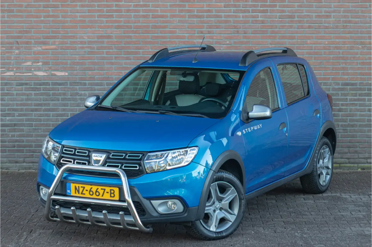 0.9 TCe Easy-R Lauréate, 64.000km NAP, DAB+, Trekhaak, Navigatie, PDC, Bullbar, Cruise control.