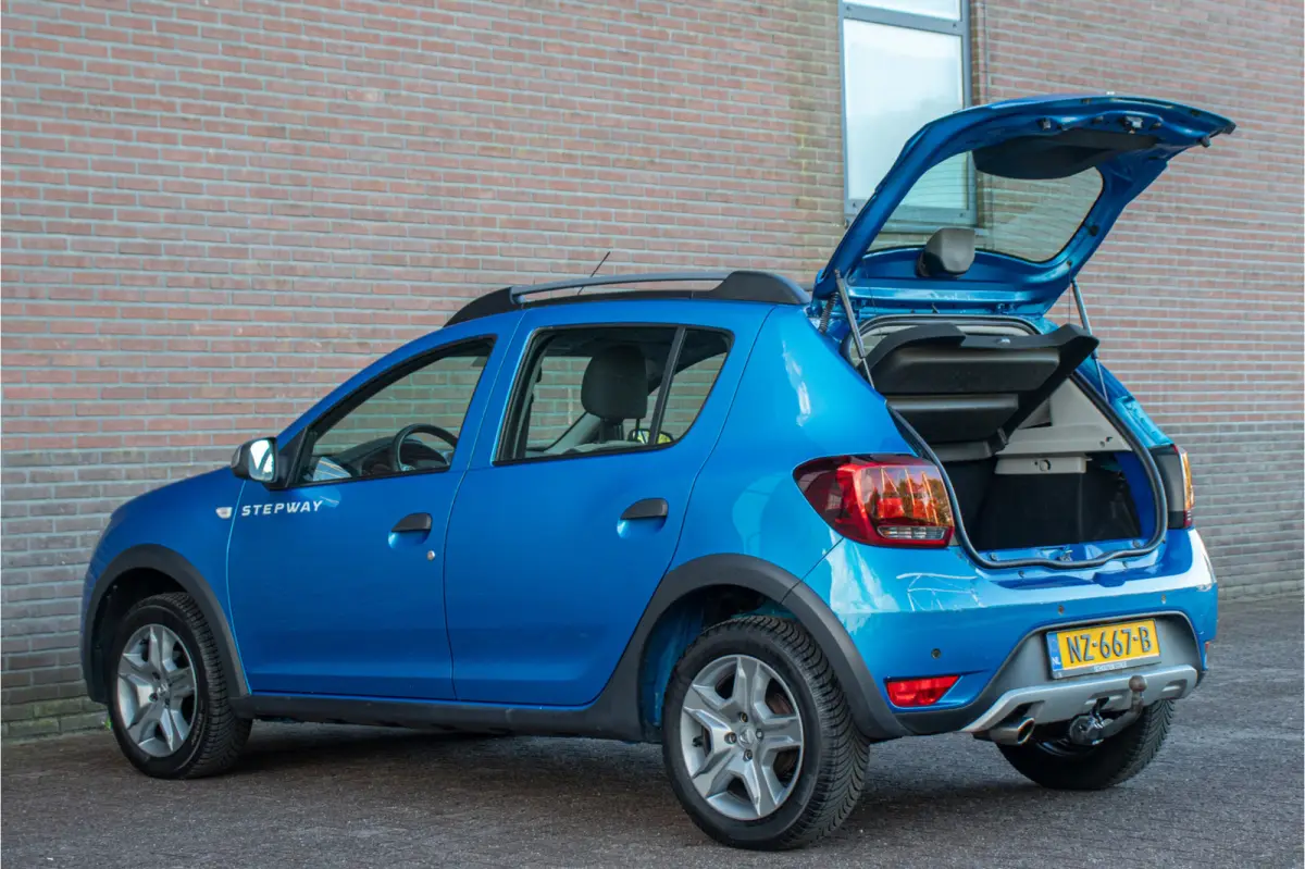 0.9 TCe Easy-R Lauréate, 64.000km NAP, DAB+, Trekhaak, Navigatie, PDC, Bullbar, Cruise control.