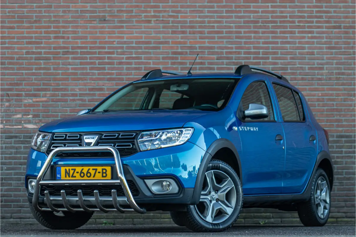 0.9 TCe Easy-R Lauréate, 64.000km NAP, DAB+, Trekhaak, Navigatie, PDC, Bullbar, Cruise control.