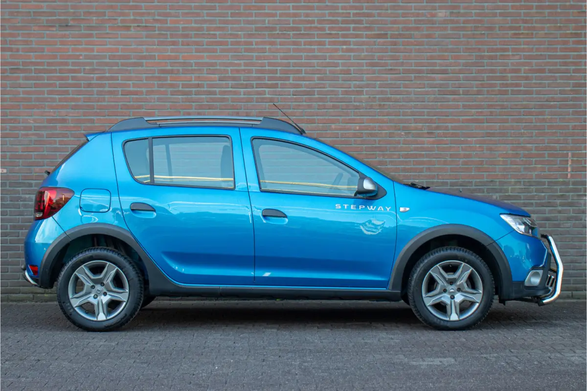 0.9 TCe Easy-R Lauréate, 64.000km NAP, DAB+, Trekhaak, Navigatie, PDC, Bullbar, Cruise control.