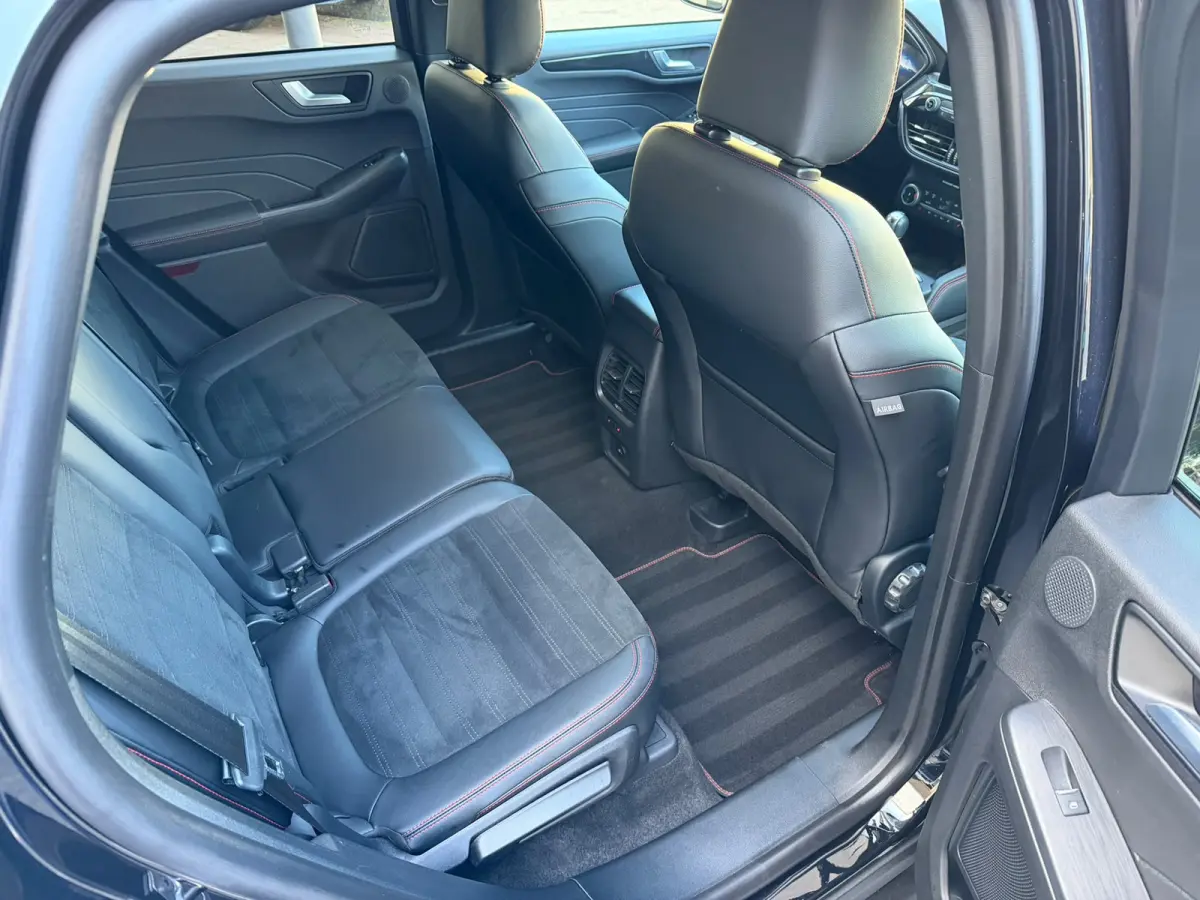 Ford KUGA 1.5 EcoBoost ST-Line X 150PK Elek Trekhaak 1800KG Trekgewicht,Panoramadak,Apple Carply,ACC,PDC,Camera A