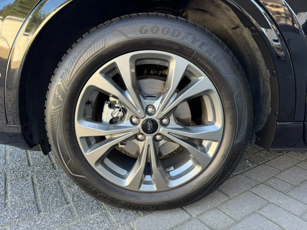 Ford KUGA 1.5 EcoBoost ST-Line X 150PK Elek Trekhaak 1800KG Trekgewicht,Panoramadak,Apple Carply,ACC,PDC,Camera A