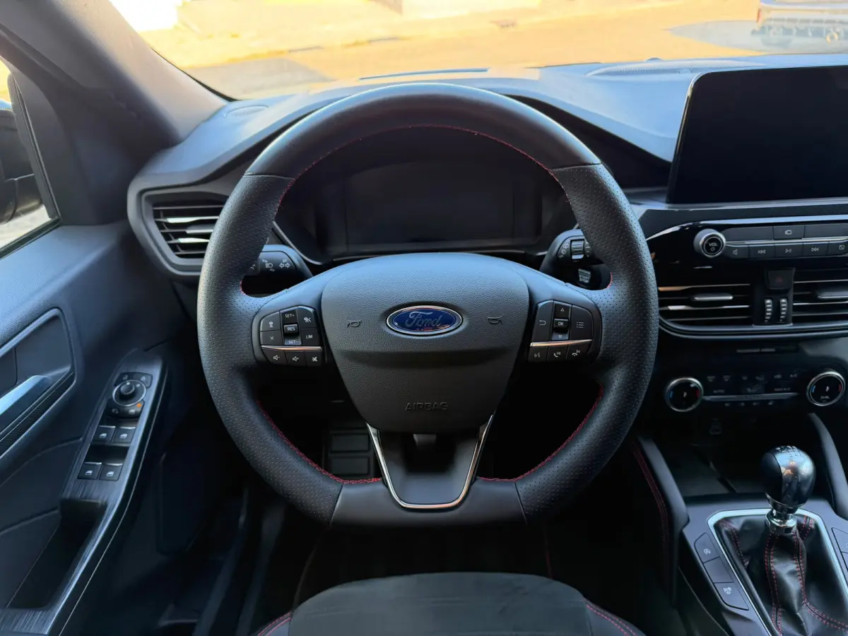 Ford KUGA 1.5 EcoBoost ST-Line X 150PK Elek Trekhaak 1800KG Trekgewicht,Panoramadak,Apple Carply,ACC,PDC,Camera A