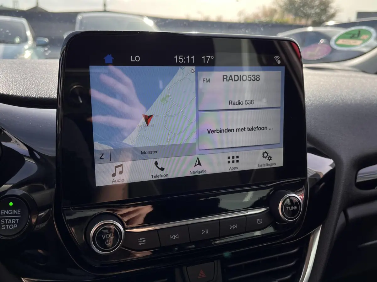 1.0 EcoBoost Titanium 100pk Trekhaak Adaptieve Cruise Camera Verwarmde Voorruit Navi B&O Parkeersensoren Climate 16'' Velgen *Leuk*