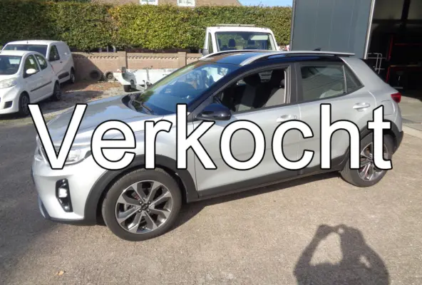 1.0 T-GDi DynamicLine Airco, Navigatie, Camera, PDC, LM velgen, Carplay/android