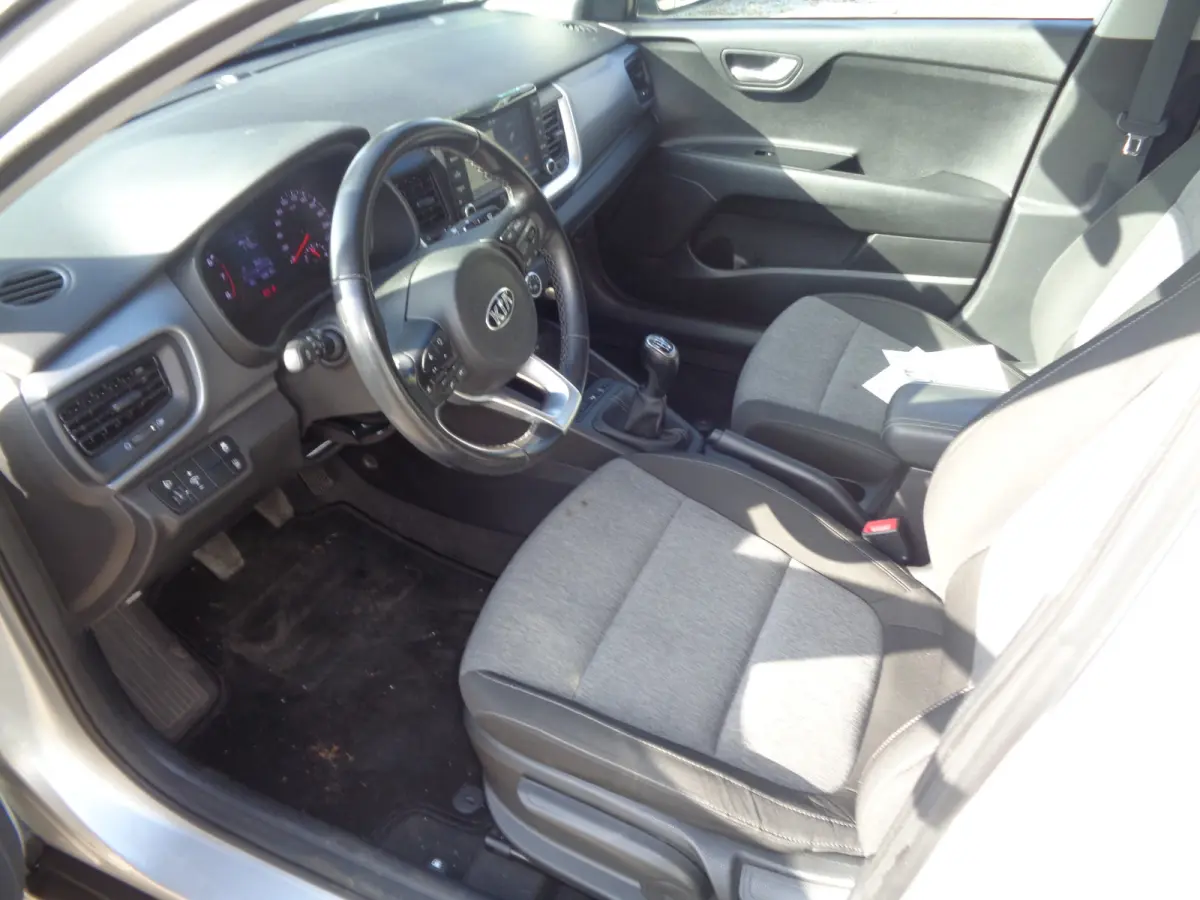 1.0 T-GDi DynamicLine Airco, Navigatie, Camera, PDC, LM velgen, Carplay/android