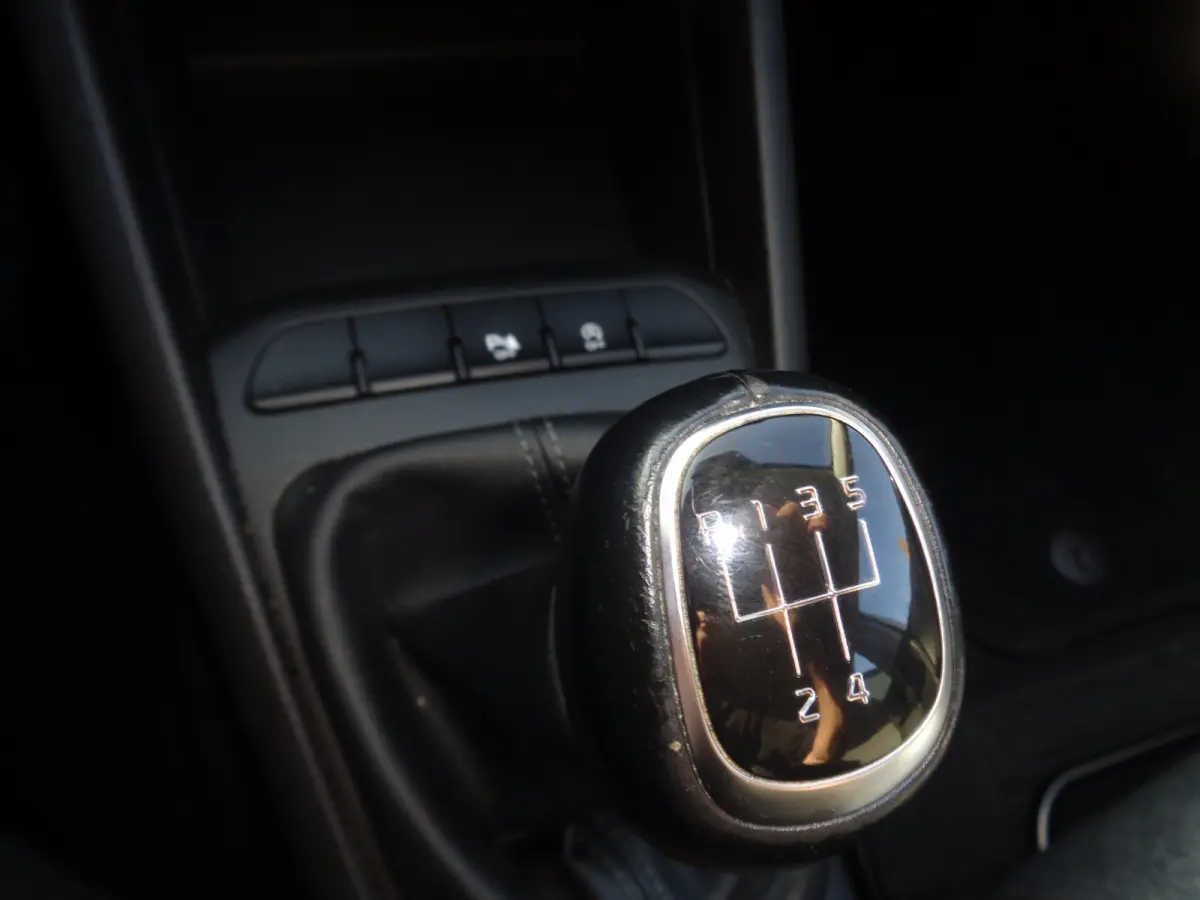 1.0 T-GDi DynamicLine Airco, Navigatie, Camera, PDC, LM velgen, Carplay/android