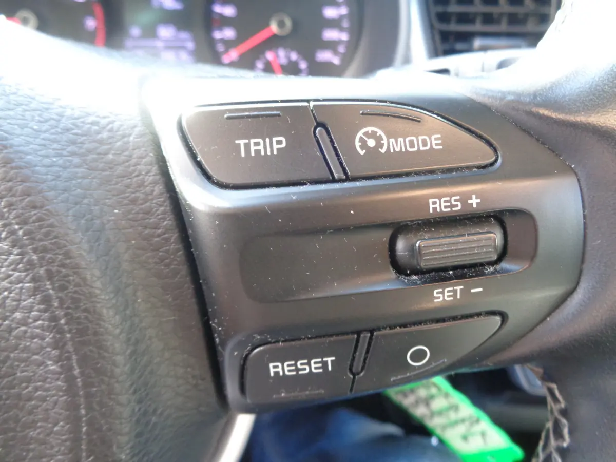 1.0 T-GDi DynamicLine Airco, Navigatie, Camera, PDC, LM velgen, Carplay/android