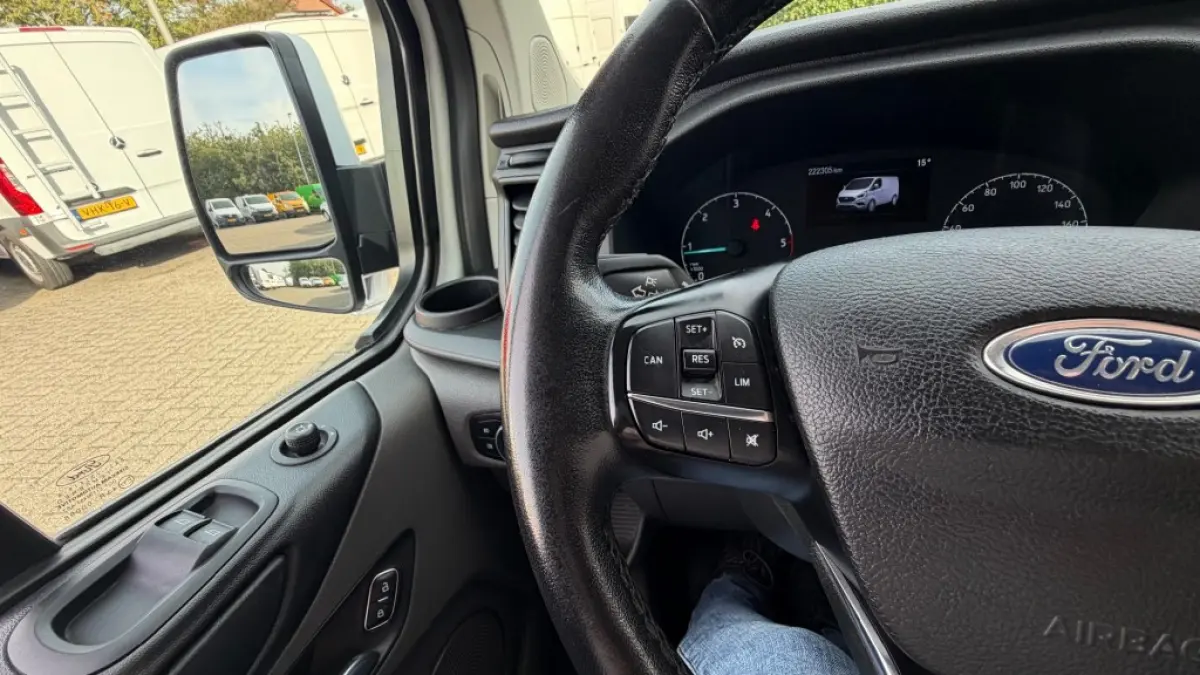 2.0 TDCI 77KW 105PK L2H1 EURO 6 AIRCO/ NAVIGATIE/ PARKEERSENSOREN/ 100% DEALERONDERHOUDEN